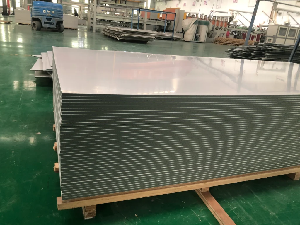 Building Formwork wholesale, PVC Formwork wholesale, Construction Formwork wholesale, Nail-holding Formwork